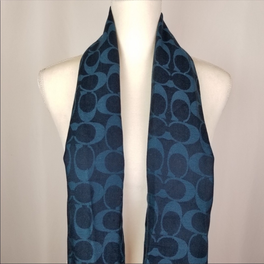 Coach scarf